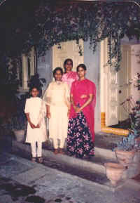 srilatha4.JPG (32187 bytes)